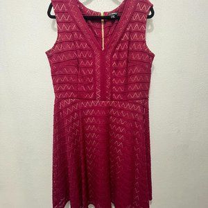 Roz & Ali Magenta Lace color Nude Lined Dress Size 14